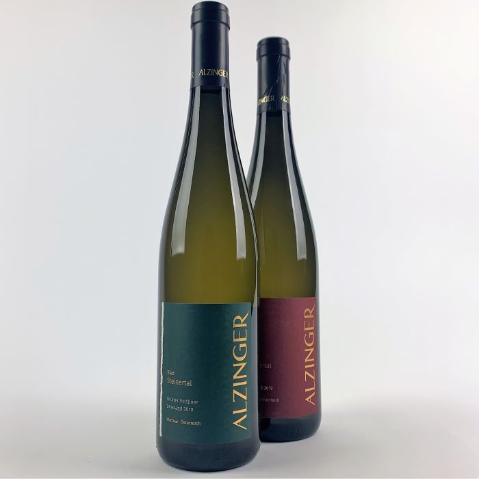 photo of bottle of Alzinger riesling and GV