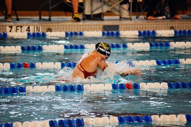 Elizabeth Riedel image 1