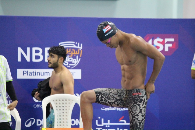 Derek Almanzar image 6