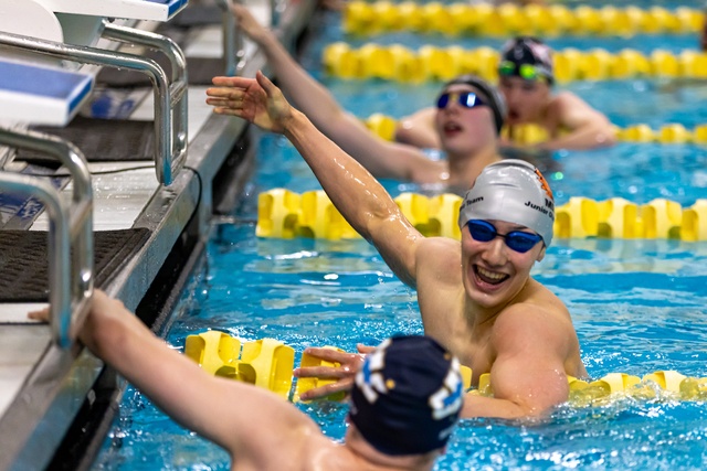 Zen Schaetzle image 2