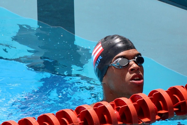 Derek Almanzar image 1