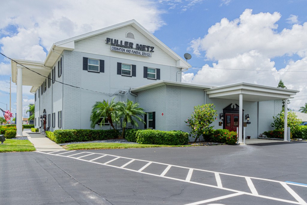 Funeral Home Near Cape Coral