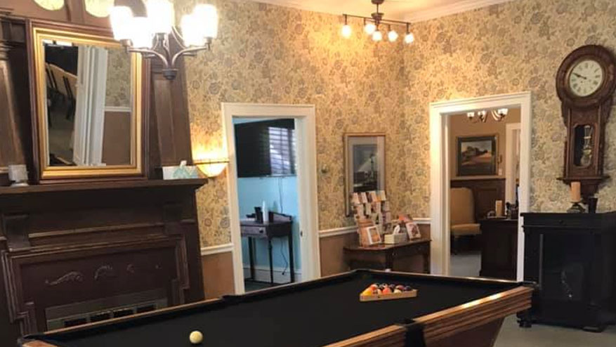 Carlson Colonial and Kirby-Morris Funeral Home - El Dorado & El Dorado, KS