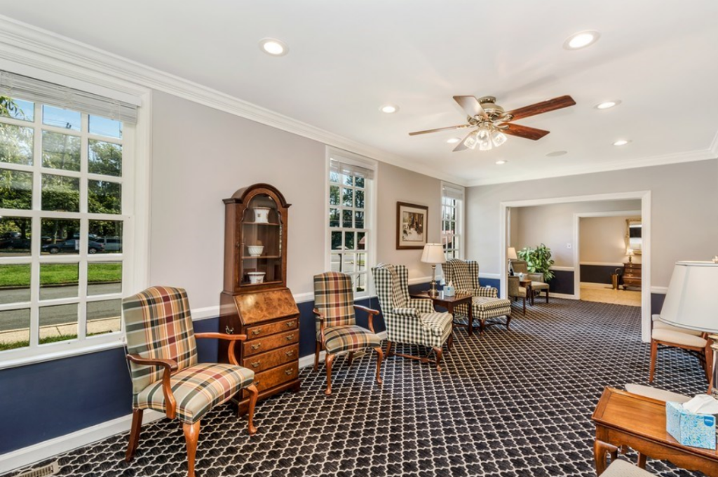 Tour Our Facilities Everly Funeral Home & Cremation Service