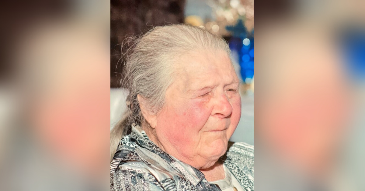 Tribute for Bernice M (Hoisington) Sakowski DevannyCondron Funeral Home