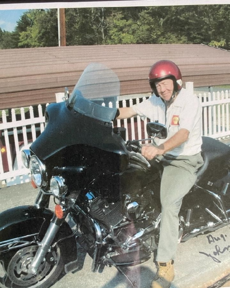 Obituary for John Garland Pollard Lotz Funeral Home Vinton Chapel