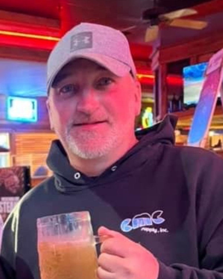 Obituary for Robert Wayne Thurman Jr. Lotz Funeral Home Vinton Chapel