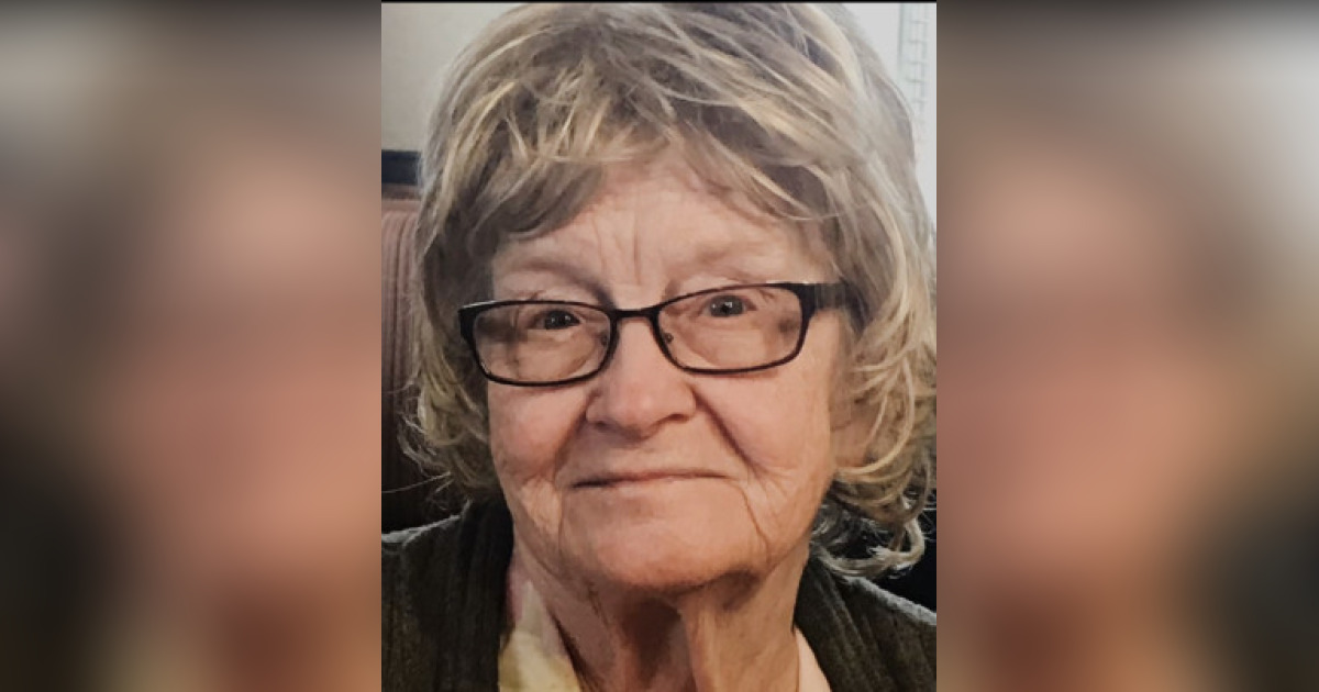 Tribute for Gladys "Lucille" (Brown) Stapleton Roberson Funeral Home