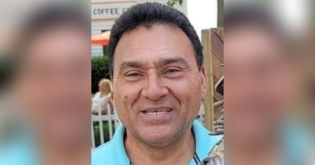 Tribute for Fernando Vega Rodriguez Lombardo Funeral Home