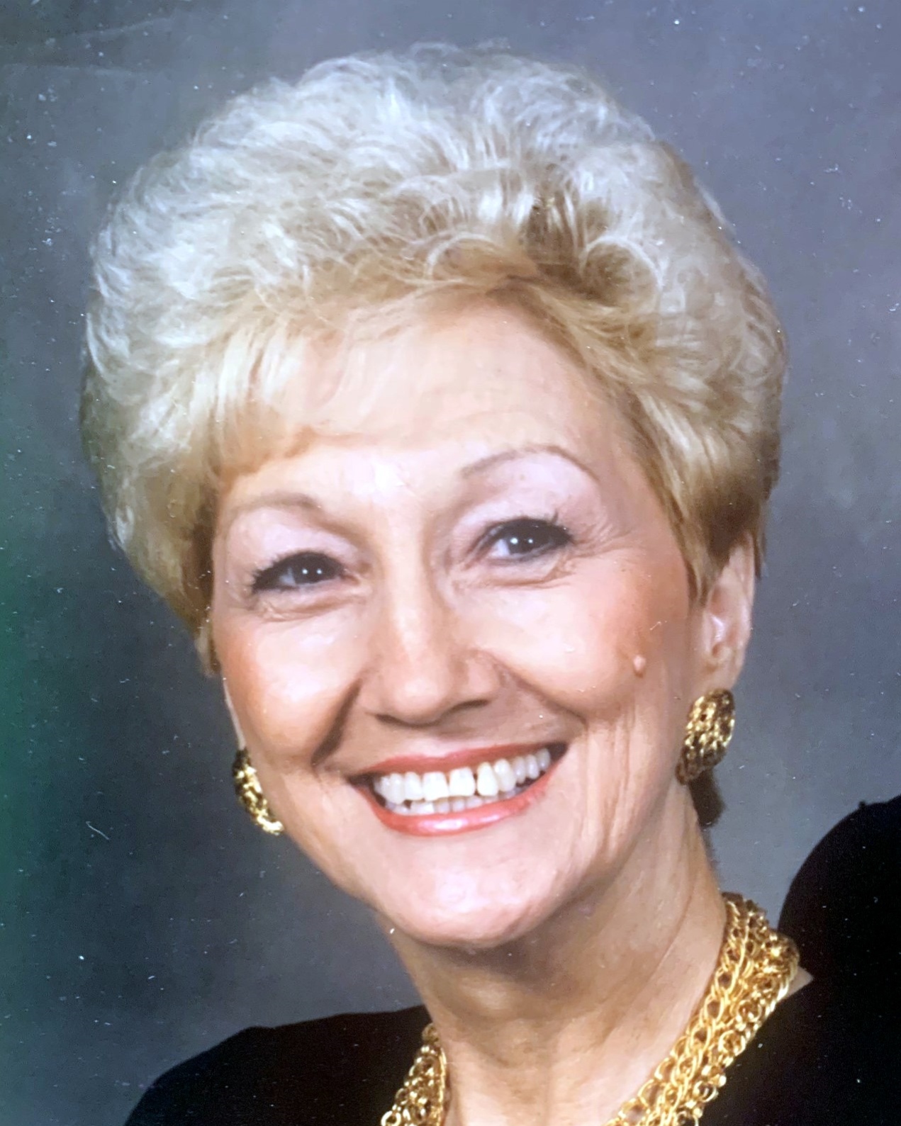 Tribute for Frances Almy | Maddux-Fuqua-Hinton Funeral Home