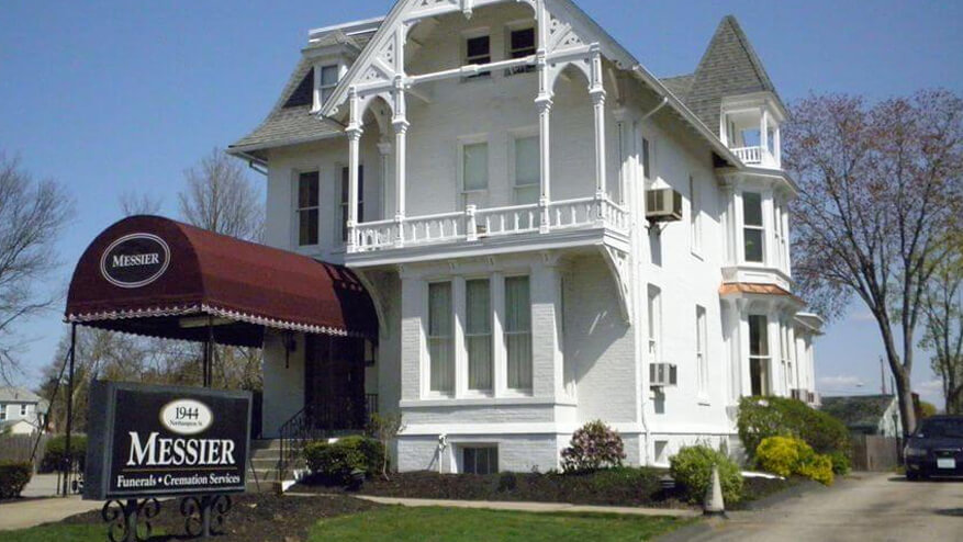 Funeral Homes Near Holyoke Ma