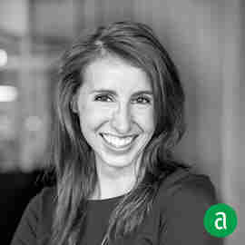 Stephanie Castellucci 