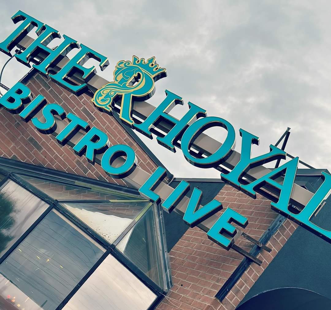 The Rhoyal Bistro Live hiring Waiter / Waitress in Culinary Agents