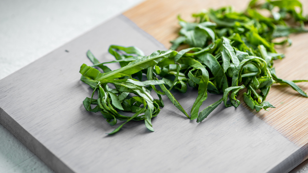 Kitchen Basics Chiffonade (schiffo’nod) Culinary Agents