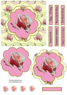 Pale Pink Rose Pyramid - CUP118104_819 | Craftsuprint