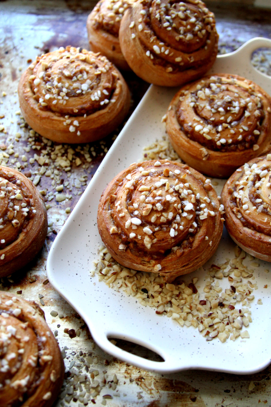 Sourdough Hazelnut Swirls (Filbert and Alice’s Nußschnecken) – A Cup of ...
