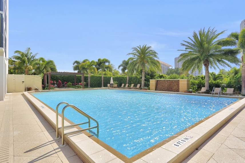 The Stratford at Pelican Bay