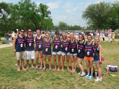 Avon Walk For Breast Cancer 2010 Gwu Walkers And Supporters. T-Shirt Photo