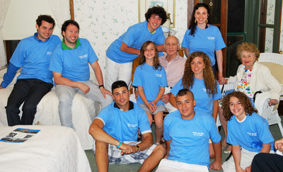 Family Reunion T Shirts: "Popop And Nene Are The Best!" T-Shirt Photo