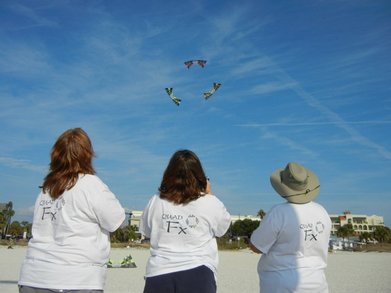 Quad Fx   Kite Team On Treasure Island Beach T-Shirt Photo