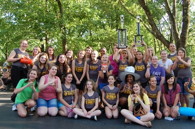 Gold At Dolly Wood T-Shirt Photo