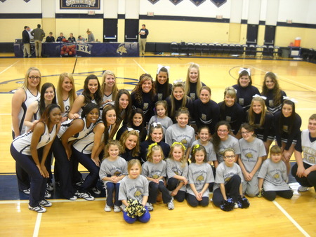 Thiel College Tom Kittens T-Shirt Photo