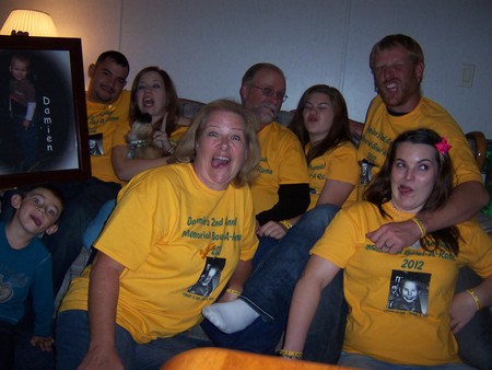 Damien's Bowl A Rama T-Shirt Photo