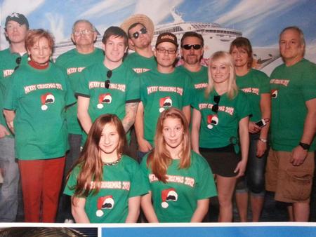 Merry Cruisemas T-Shirt Photo