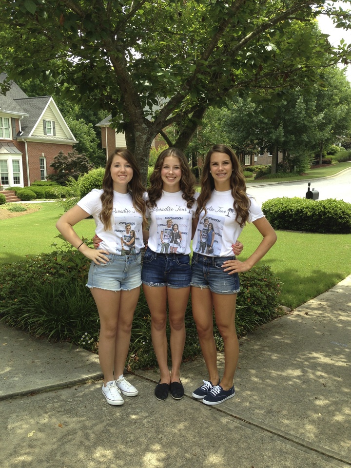 Cody Simpson Paradise Tour Atl T-Shirt Photo