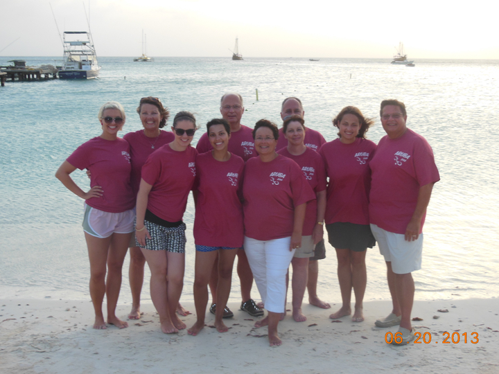 We Love Aruba! T-Shirt Photo