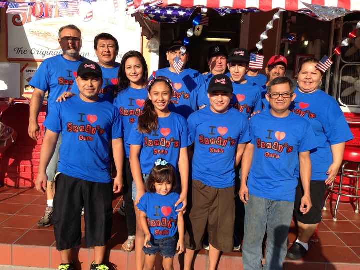 Sandy's Cafe 4th Of July 2013 T-Shirt Photo