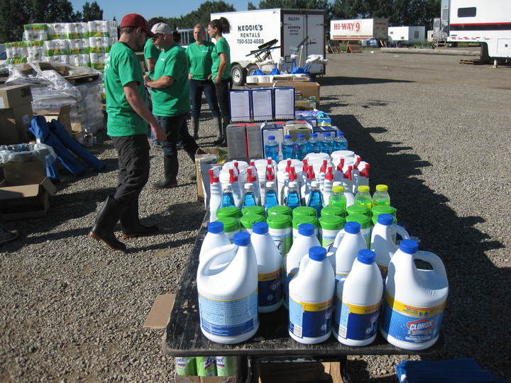 Flood Relief Effort T-Shirt Photo