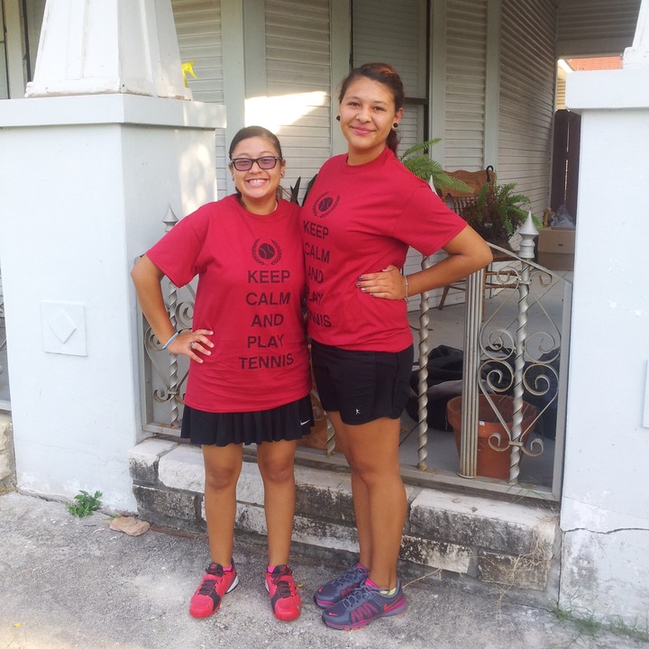 Tenis Ninjas T-Shirt Photo