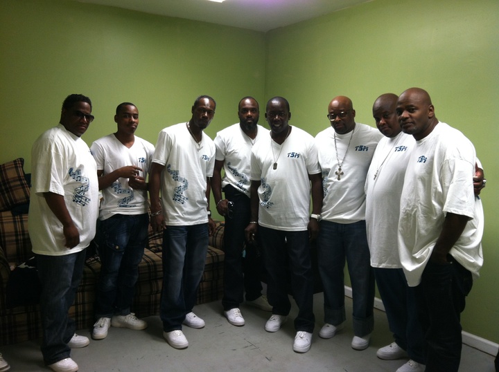 The Soul Messengerz In Concert At Six Flags T-Shirt Photo