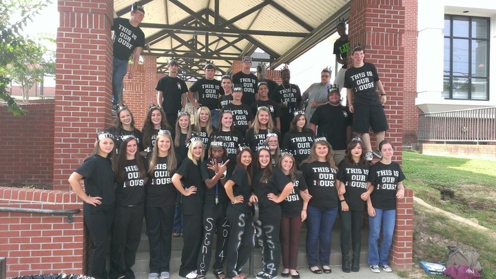 Br Band Loves Customink T-Shirt Photo