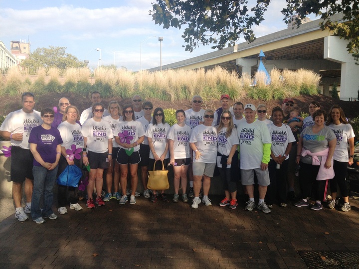 Drees Homes   Walk To End Alzheimer's   Cincinnati T-Shirt Photo
