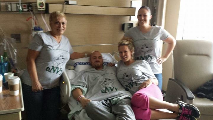 E N Vy Shirts! T-Shirt Photo