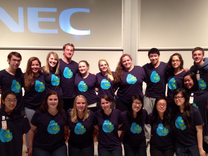 610 Family Photo T-Shirt Photo