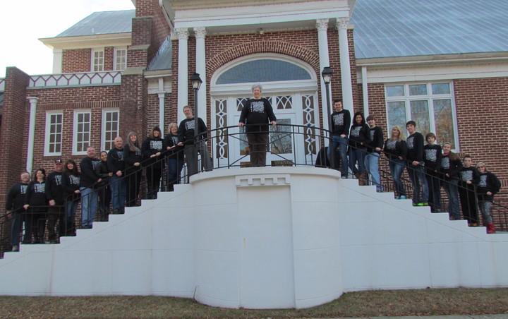 Shreder Family Thanksgiving T-Shirt Photo