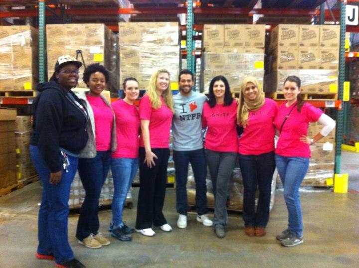 Thanksgiving Volunteers At The North Texas Food Bank T-Shirt Photo