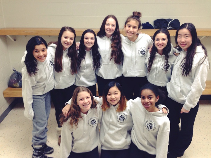 Wombats Volleyball 2013 T-Shirt Photo