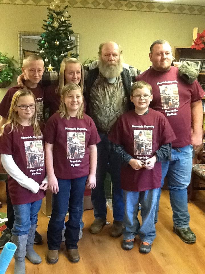 Mc Comb Clan   Pour It On By Gum T-Shirt Photo