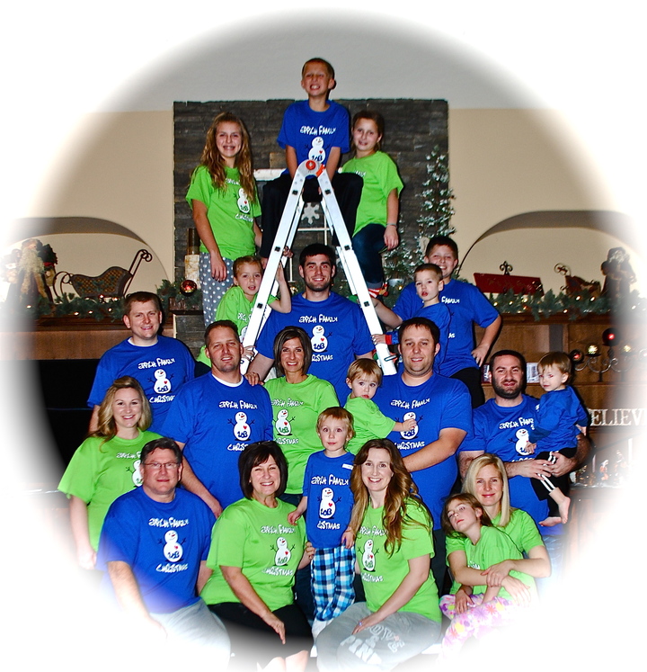 Eppich Family Christmas 2013 T-Shirt Photo