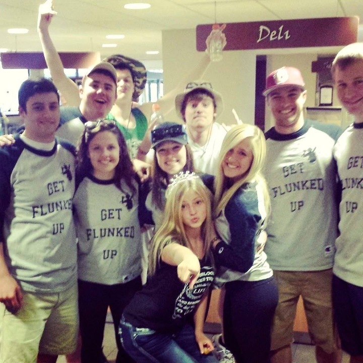 Flunk Day Baseball Team Coe College T-Shirt Photo