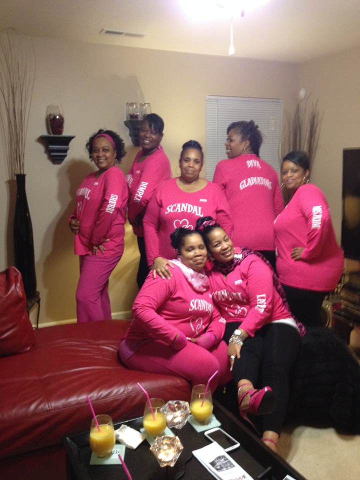 Scandal Fans T-Shirt Photo