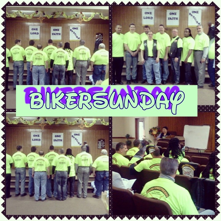 Biker Sunday 2014 T-Shirt Photo
