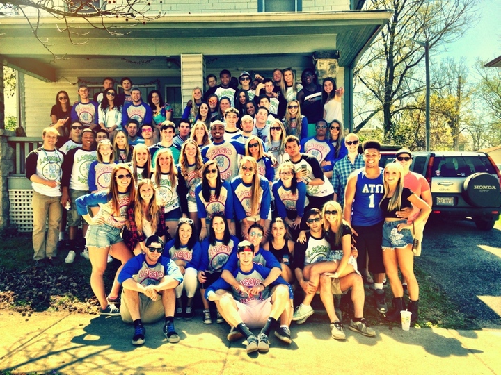 Laggio 500   Iu T-Shirt Photo