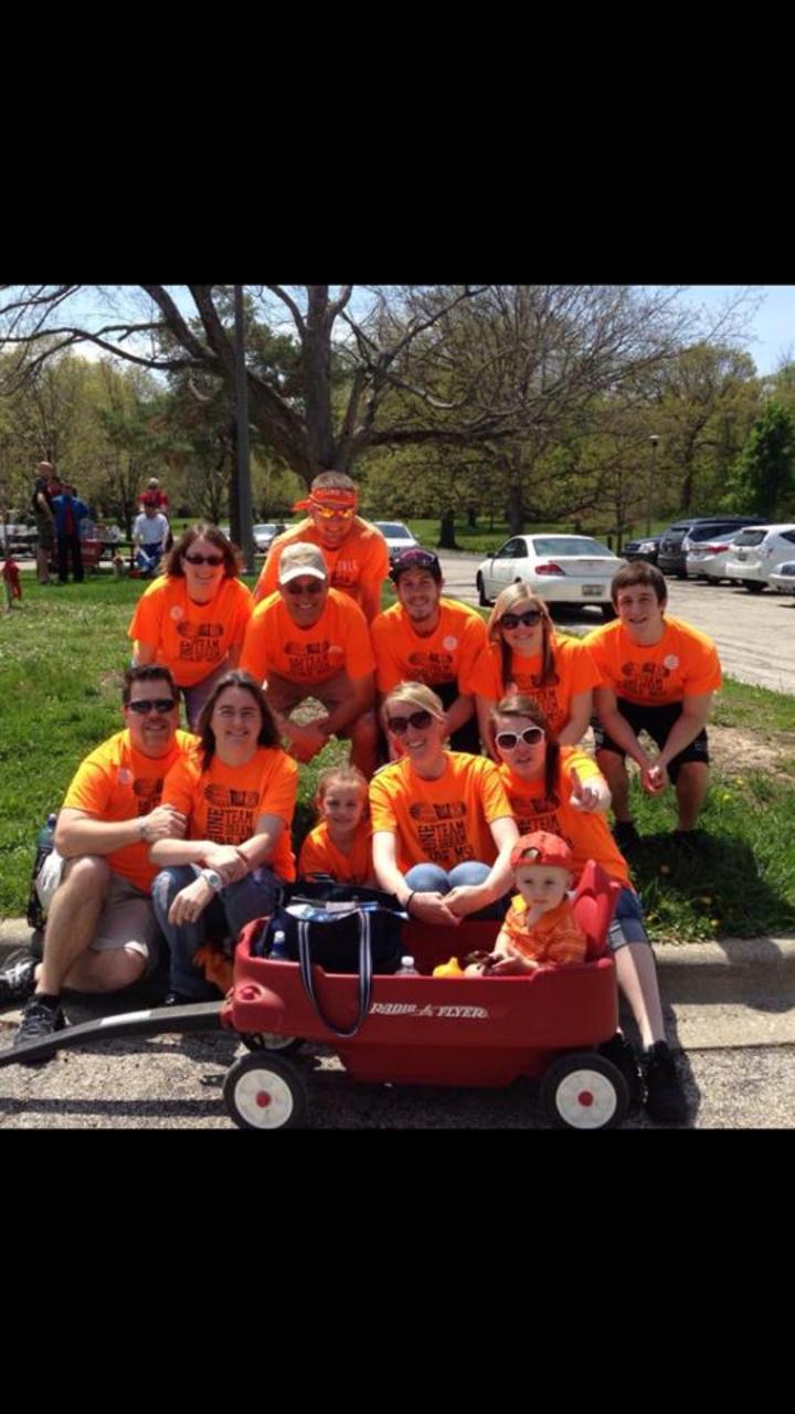 One Team, One Dream, Cure Ms T-Shirt Photo