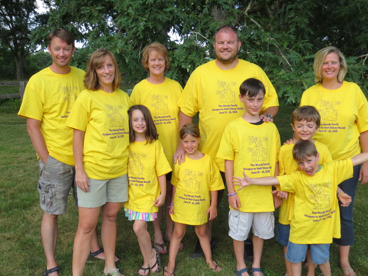 Woody Family Heads To Walt Disney World T-Shirt Photo