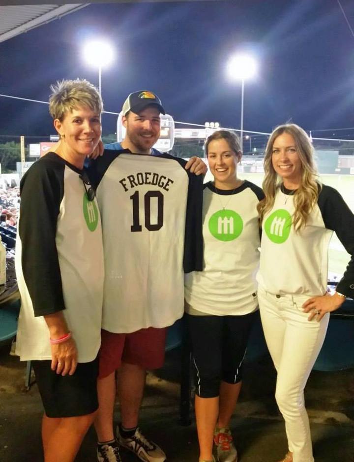 Client Appreciation Party   The Michelle Froedge Team T-Shirt Photo